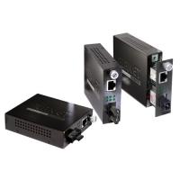- PLANET FST-802 10/100Base-TX to 100Base-FX (SC) Smart Media Converter