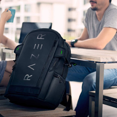    Razer Rogue Backpack V3 Chromatic Edition
