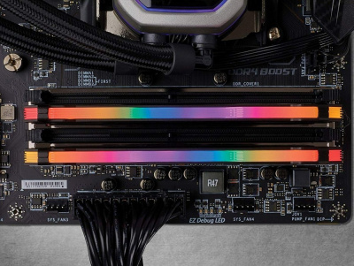 ����������� ������ 16Gb DDR4 3200MHz Corsair Vengeance RGB PRO (CMW16GX4M2C3200C14) (2x8Gb KIT)