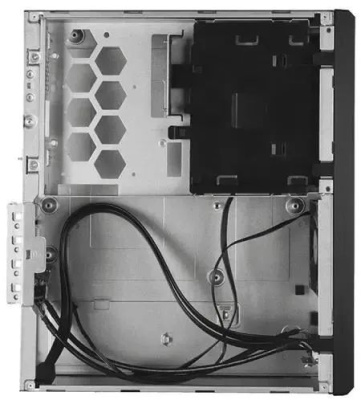 ������ Chieftec UNI BE-10B-300 ������ 300W mATX BE-10B-300