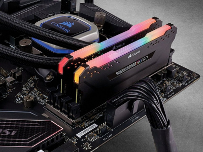 ����������� ������ 16Gb DDR4 3200MHz Corsair Vengeance RGB PRO (CMW16GX4M2C3200C14) (2x8Gb KIT)