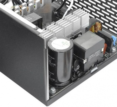   550W Thermaltake Smart BX1 (PS-SPD-0550NNSABE-1)