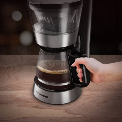 ��������� ��������� Redmond CM700 900�� ������