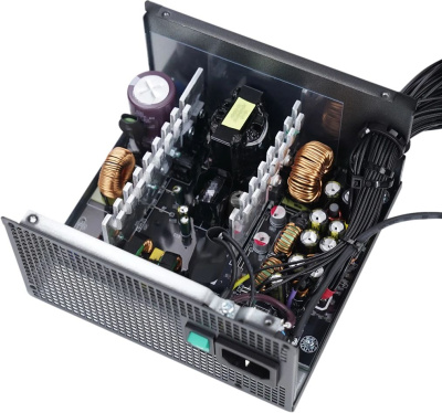 ���� ������� Deepcool GamerStorm PF750X, ATX 2.52, 750W, 80+ Bronze, RET